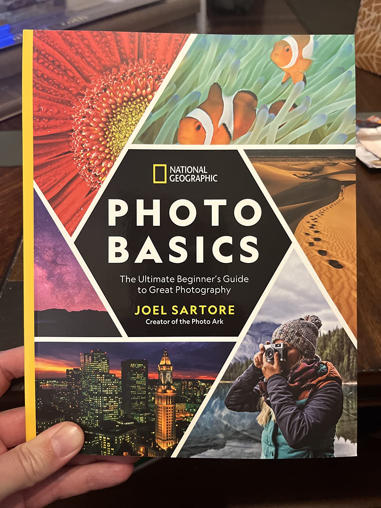 National Geographic Photo Basics: The Ultimate Beginner's Guide to Great Photography customer photo 1
