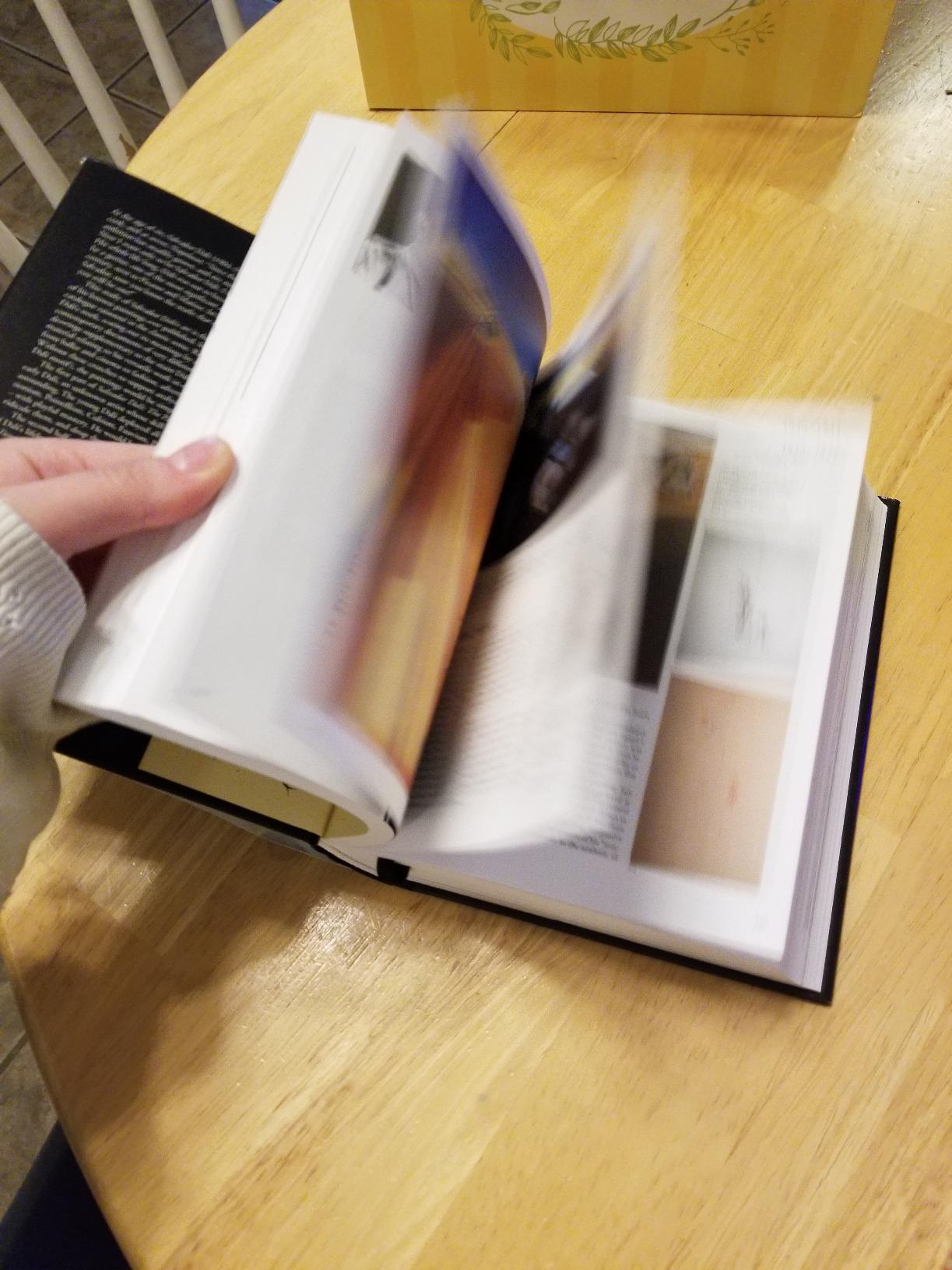Dalí. The Paintings (Bibliotheca Universalis) customer photo 2