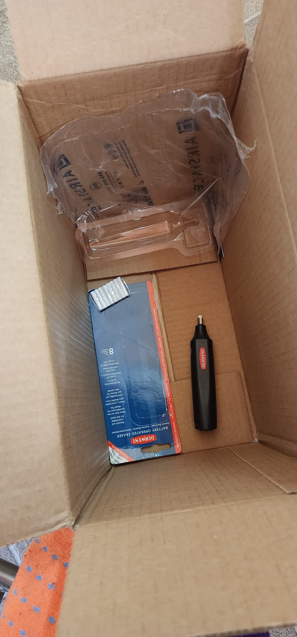 Derwent Battery Operated Eraser, Artist Tool, Drawing, Art Supplies (2301931) customer photo 1