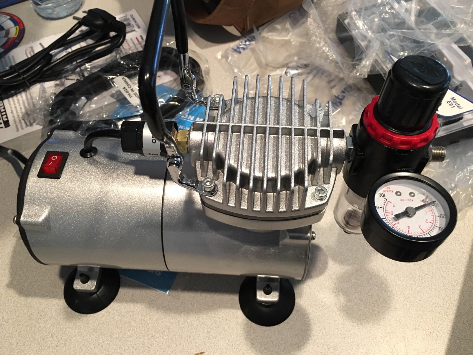 Master Airbrush Cool Runner II Airbrush Kit with 3 Airbrushes Acrylic Paint customer photo 1