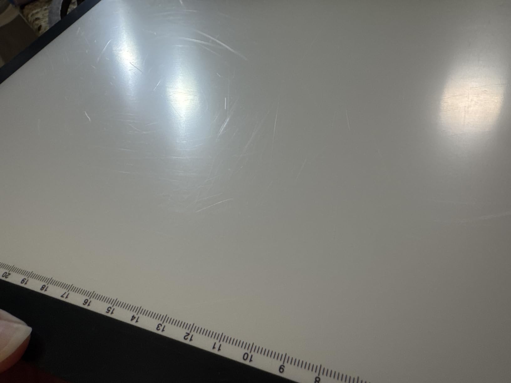 HUION L4S LED Light Box A4 Ultra-Thin USB Powered customer photo 2