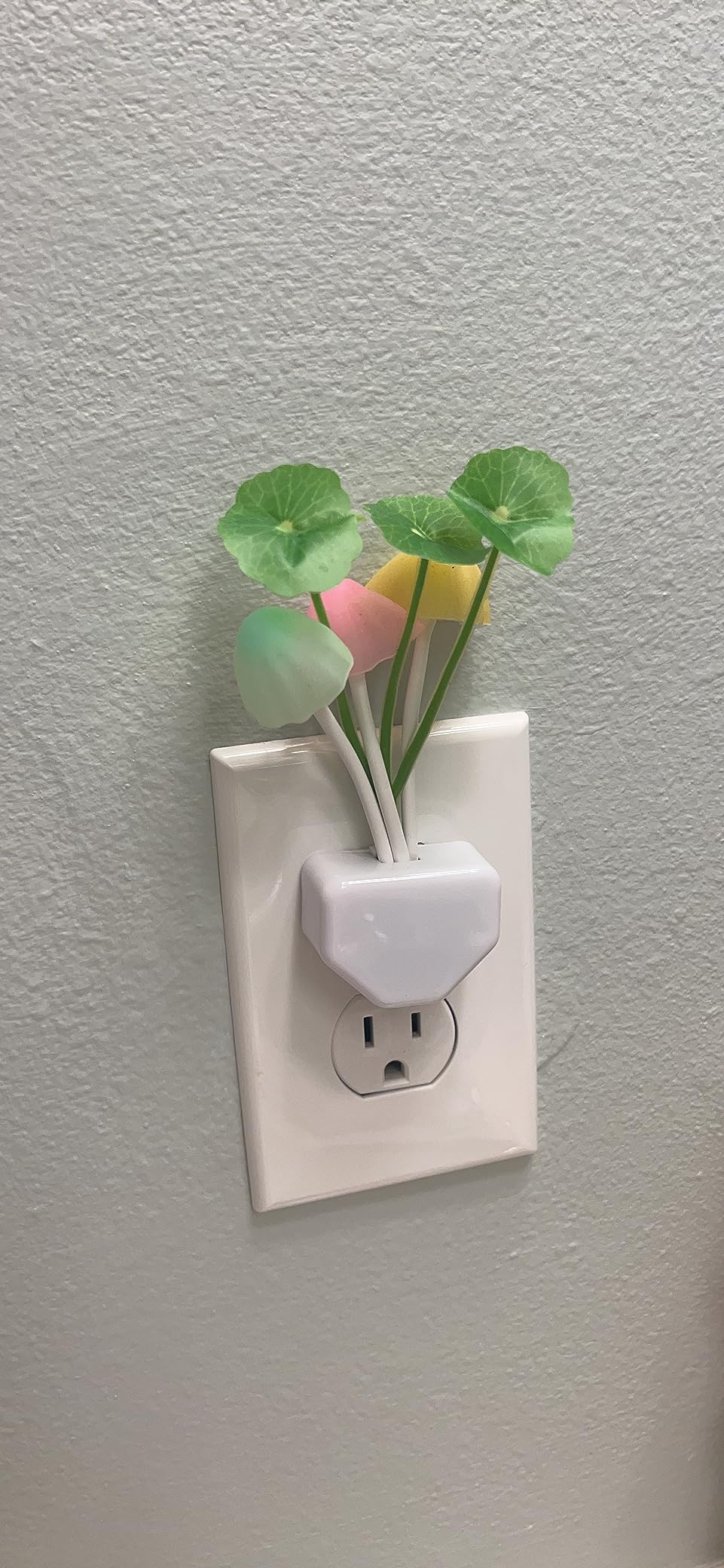Sensor Led Night Light, Color Changing Plug-in LED Mushroom Dream Bed Lamp customer photo 2