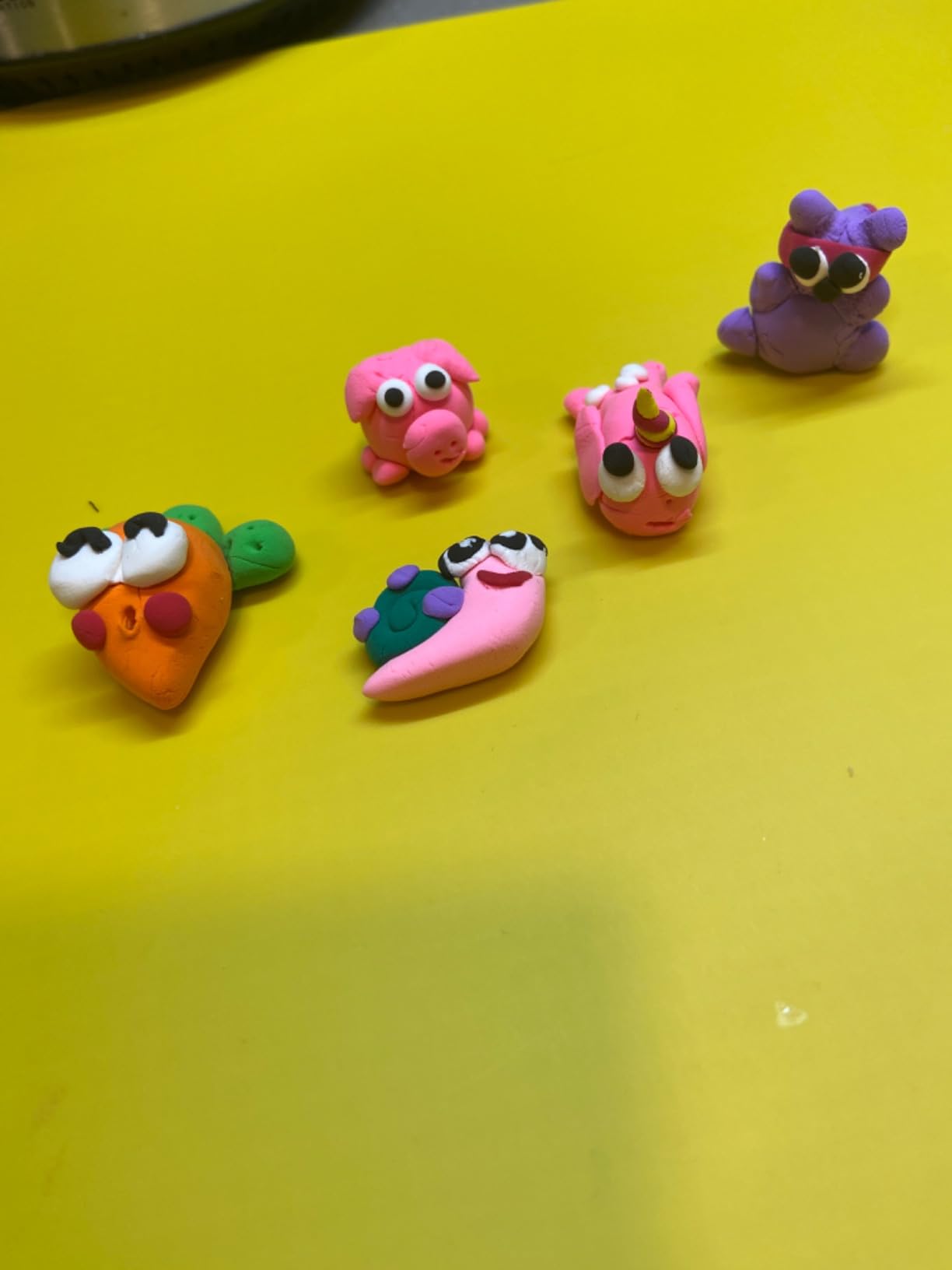 Sago Brothers 24 Colors Air Dry Clay for Kids with 3 Tools & Tutorial Book customer photo 1