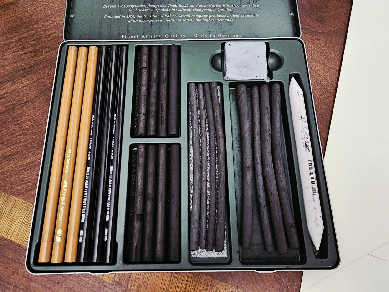 Faber-Castel 24 Piece Pitt Charcoal Set customer photo 2