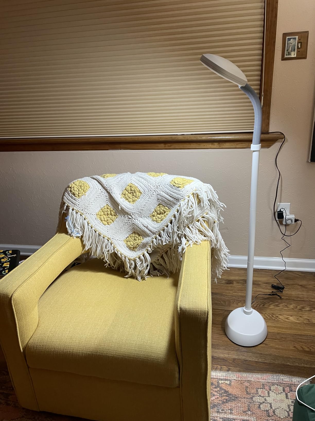 Brightech Litespan - Bright LED Floor Reading Lamp for Over Chair Crafts and Reading, Esthetician Light for Lash Extensions, Gooseneck Adjustable Standing Lamp for Living Room, Bedroom, Office - Black customer photo 1