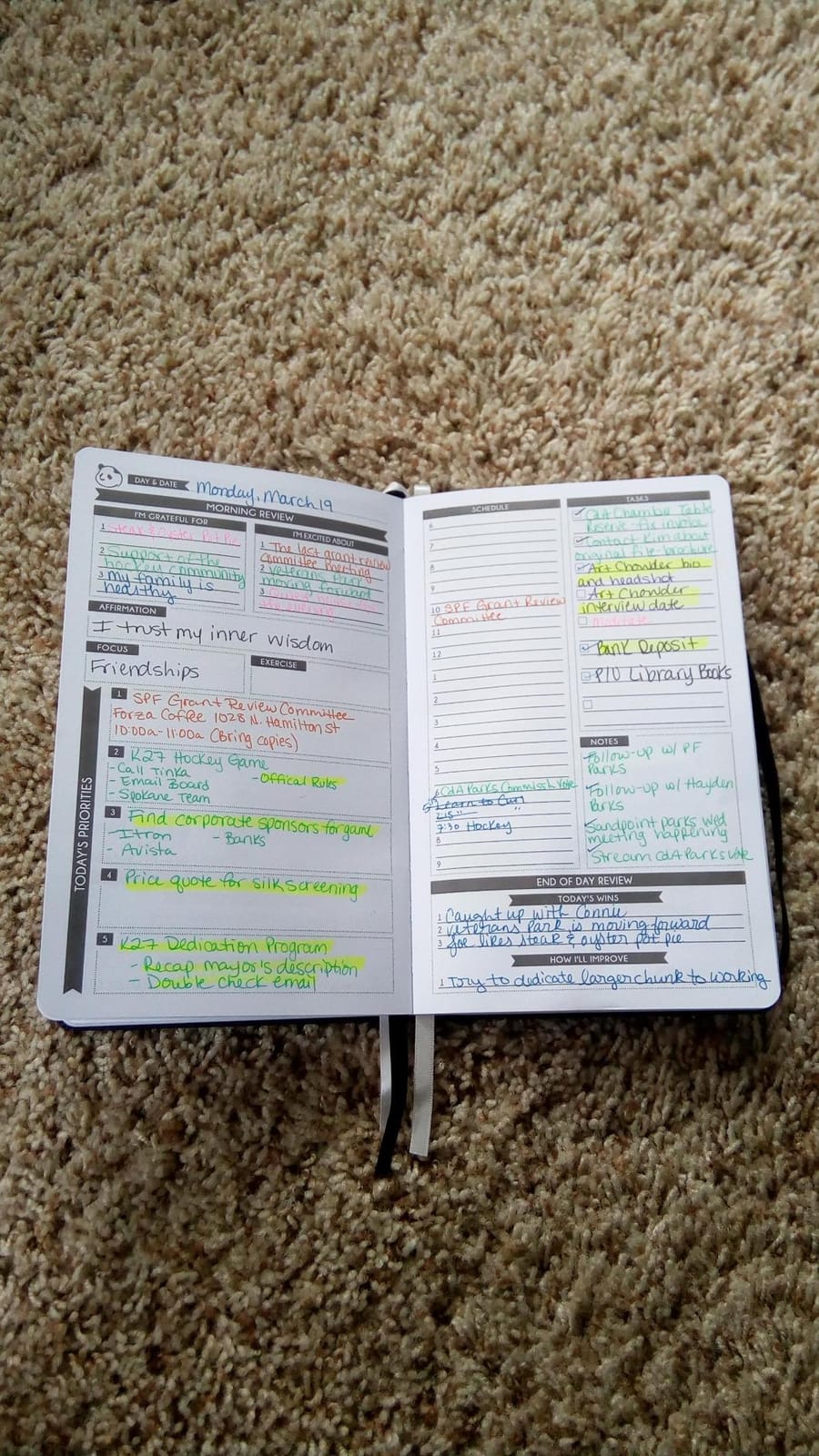 Panda Planner Classic A5 Undated Daily Planner 2026-2027, 8.25 x 5.75 Black customer photo 2