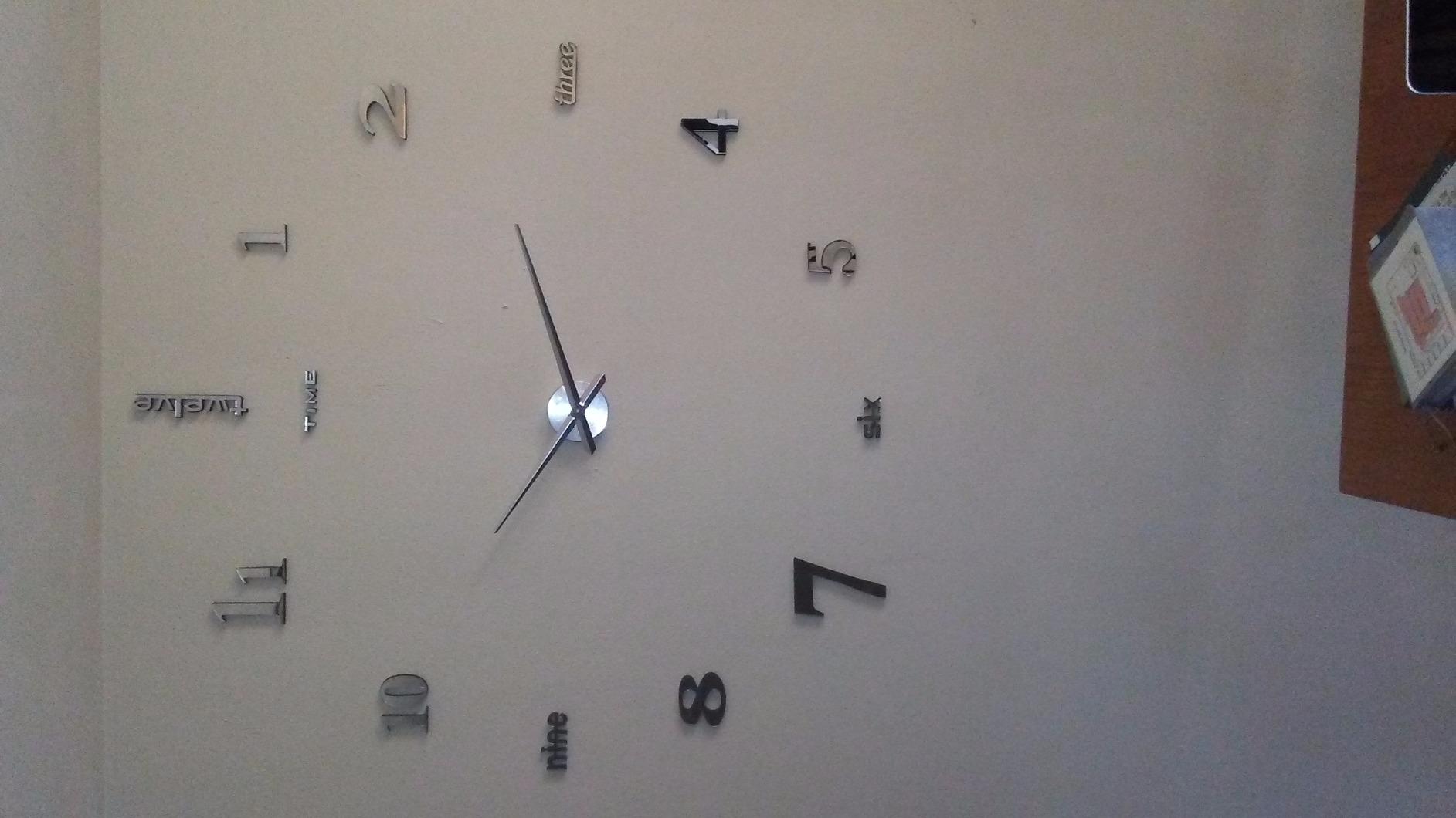 Large DIY 3D Frameless Silver Wall Clock – Oversized Modern Decor for Living Room, Stylish Metallic Design, Perfect for Home and Office customer photo 1