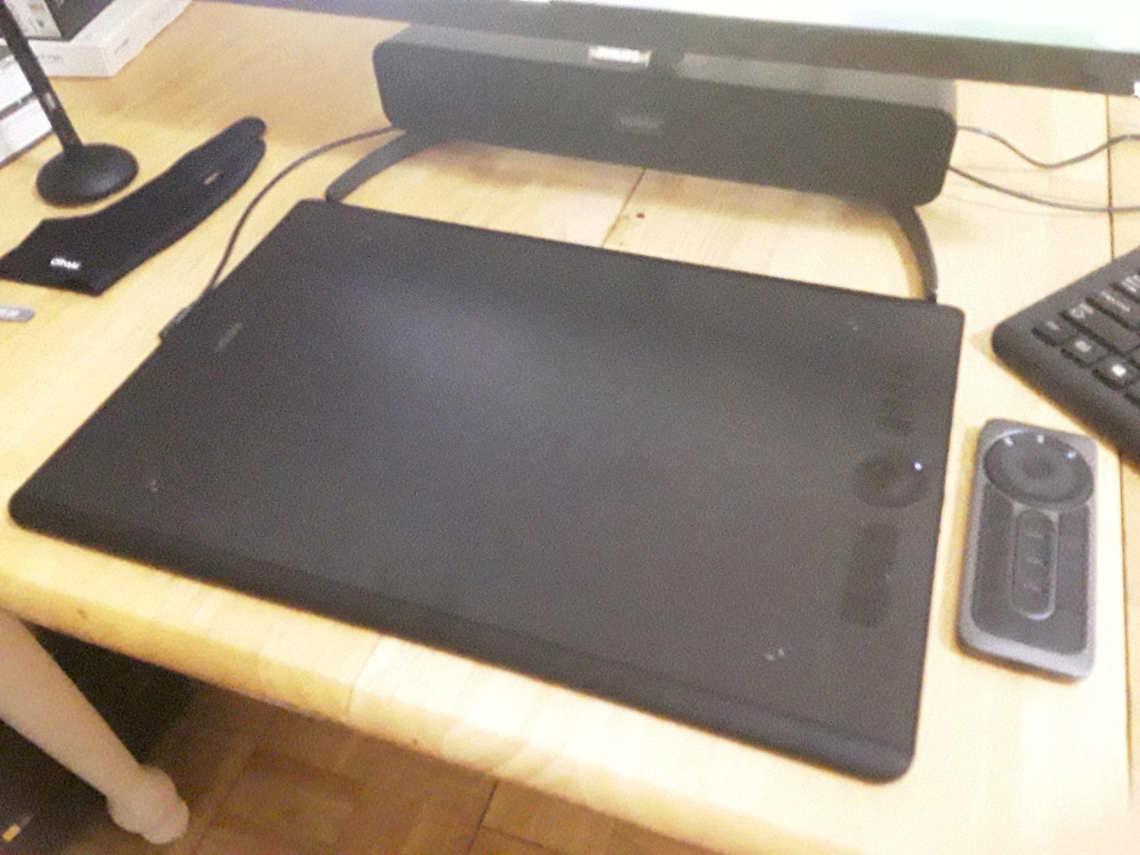 Wacom ExpressKey Remote for Cintiq & Intuos Pro customer photo 1
