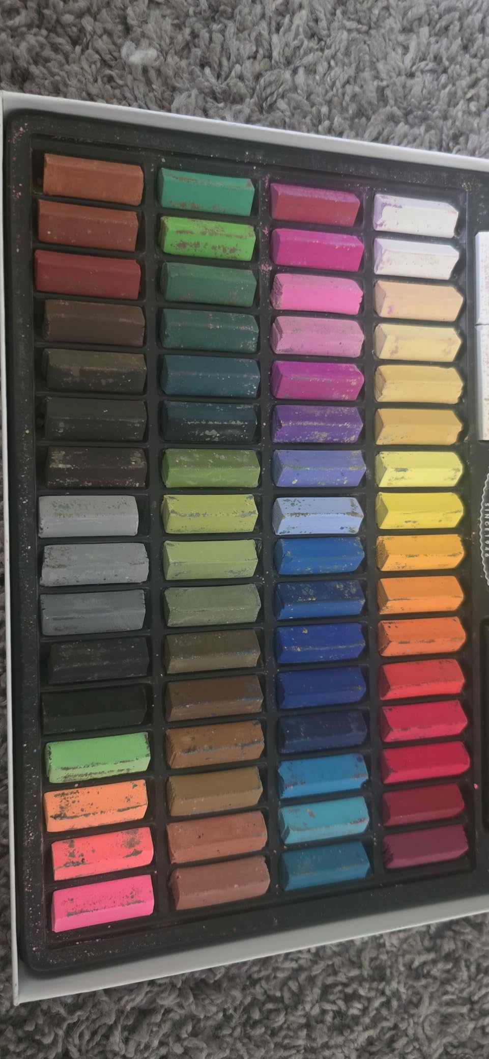 MUNGYO Soft Pastel Set – 64 Vibrant Colors for Artists | Smooth & Blendable | Square Shape customer photo 2