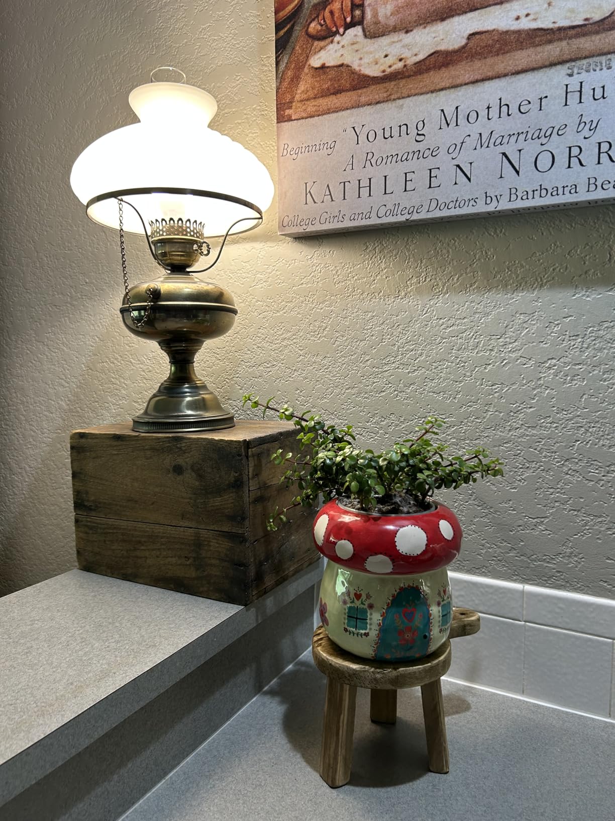 Creative Co-Op Decorative Wood Pedestal with Handle Small Rustic Display Stand, Natural Finish customer photo 2