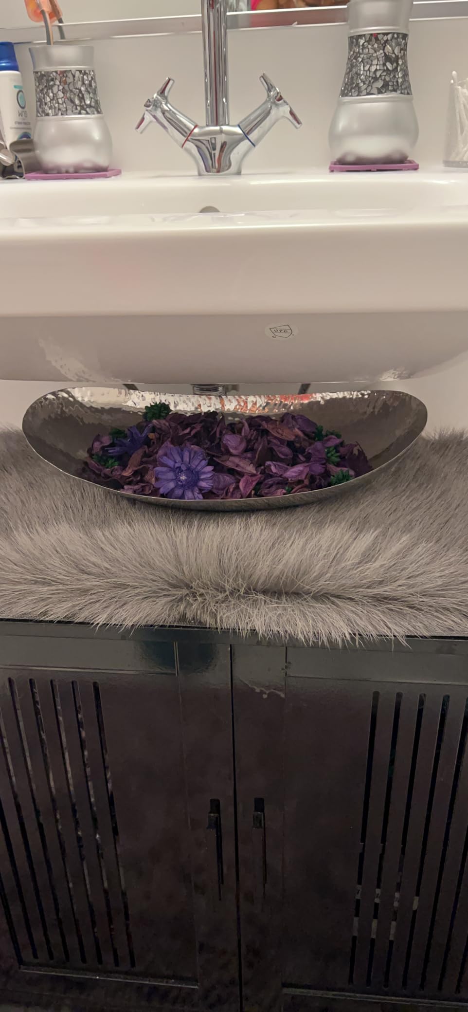Hosley Hammered Stainless Steel Oval Bowl – 13.5” Decorative Centerpiece for Candles, Orbs, Potpourri & Table Styling | Modern Home & Event Décor customer photo 2