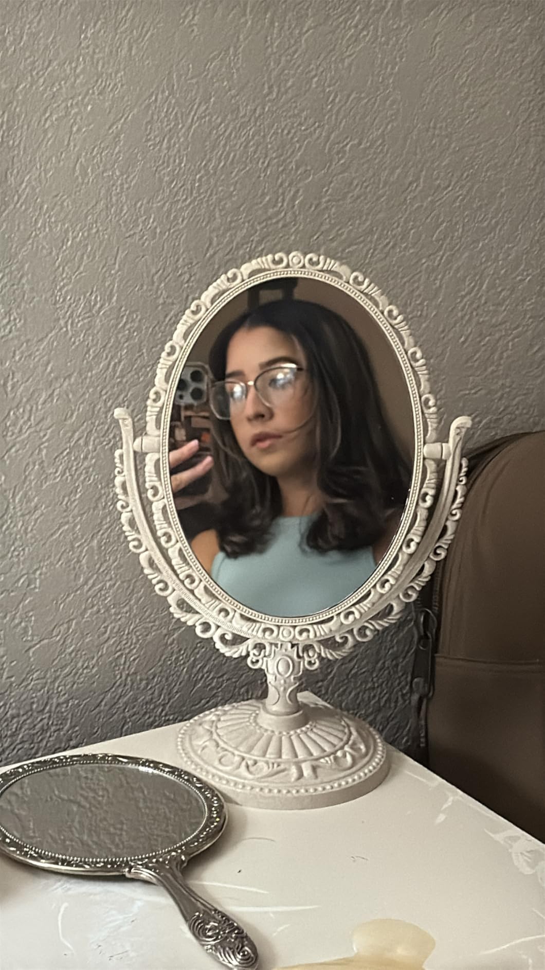XPXKJ Vintage Vanity Mirror Shabby Chic Decor | 360° Rotating Double-Sided Table Makeup Mirror with Stand Bedroom Decoration Perfect for Tabletop, Desk, or Makeup Station customer photo 2