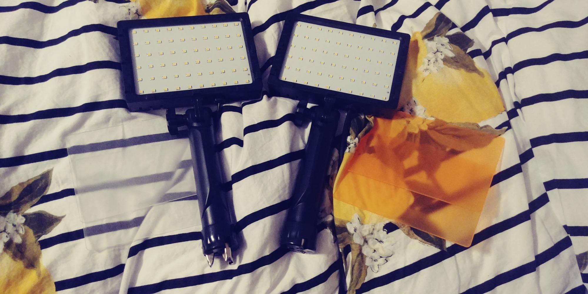 EMART 60 LED Portable Product Photography Light for Tabletop Photo,2-Pack customer photo 1