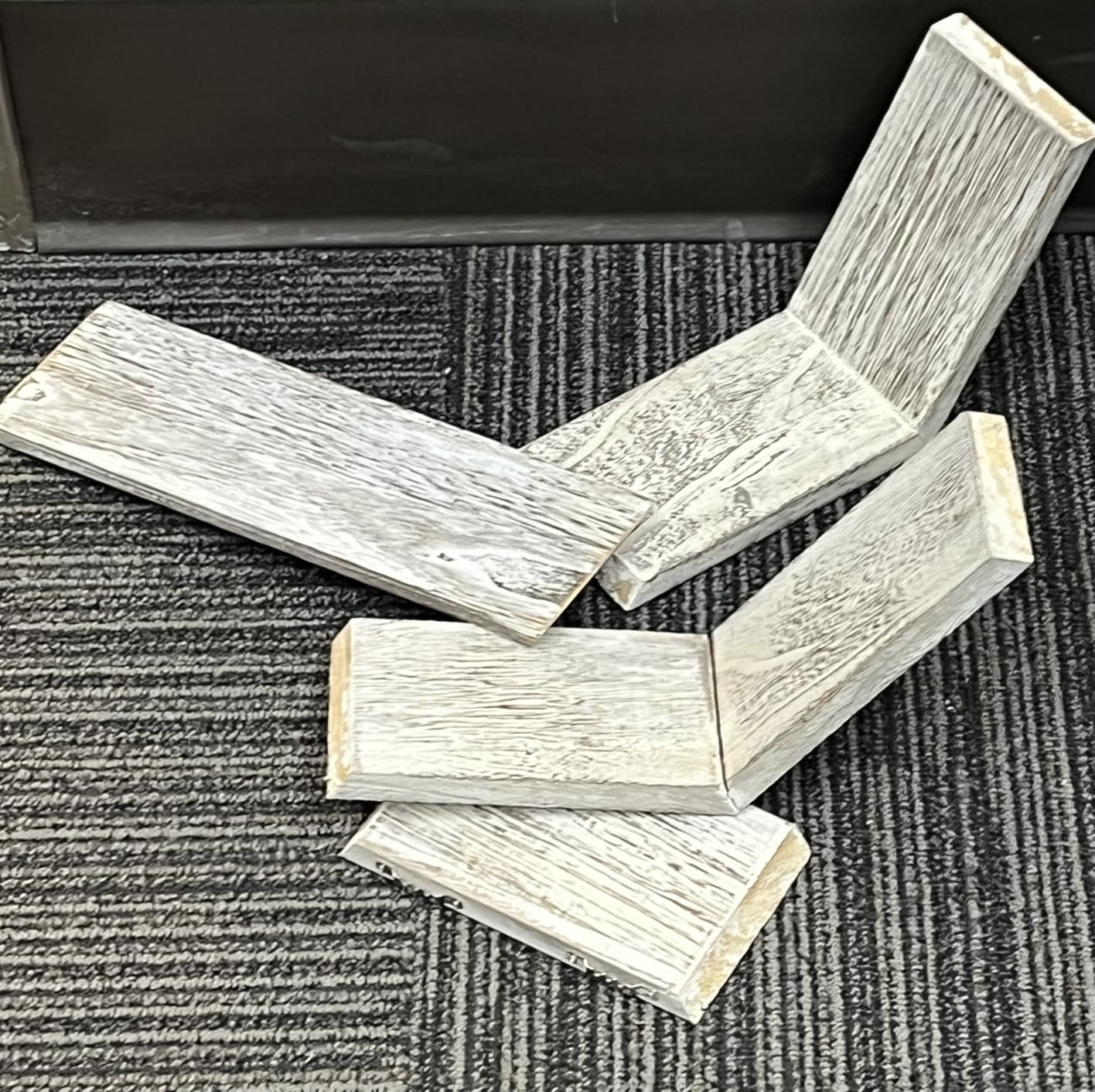 Comfify Rustic White Hexagonal Floating Shelves – Set of 3 – Honeycomb customer photo 2