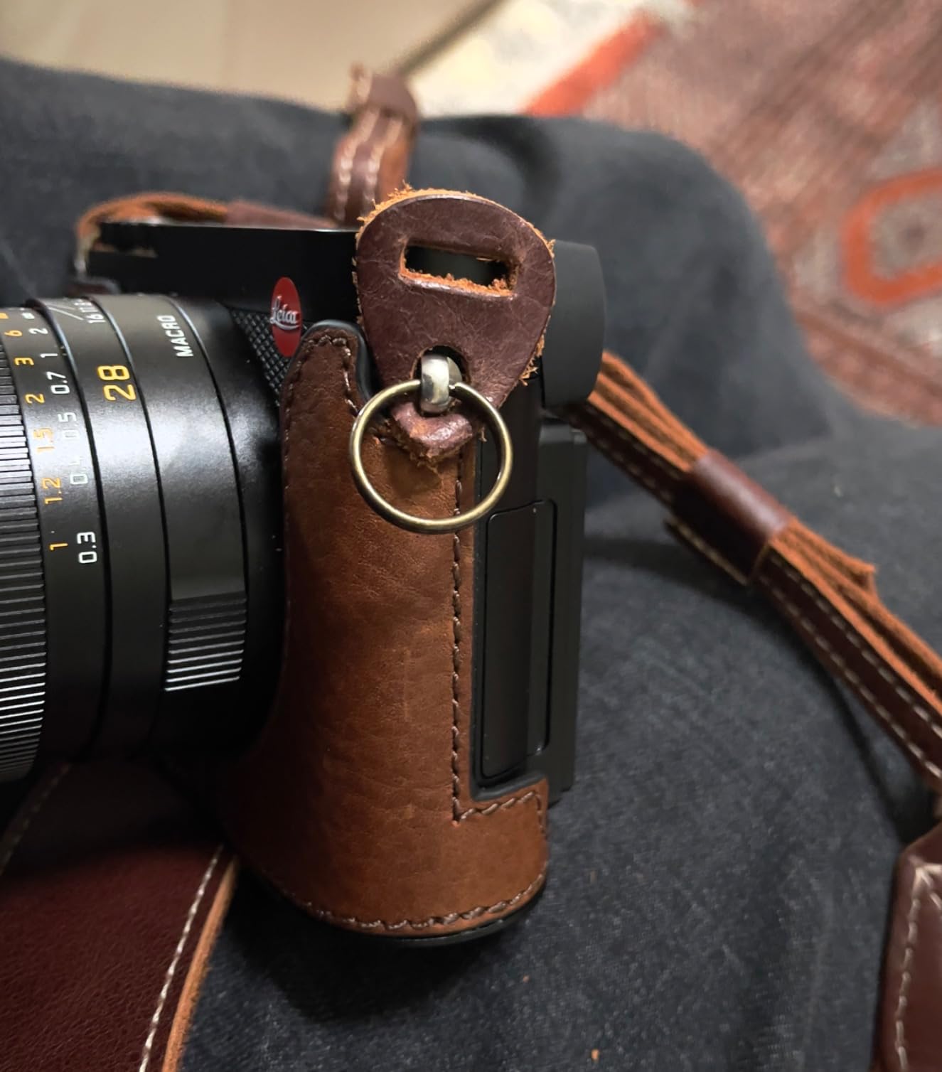 MegaGear Sierra Genuine Full-Grain Leather Camera Strap — Vintage Shoulder & Neck Strap for Canon, Sony, Fuji, Leica, Nikon, Olympus DSLR & Mirrorless — 39-47 in Adjustable, Hand-Stitched, Brown customer photo 2