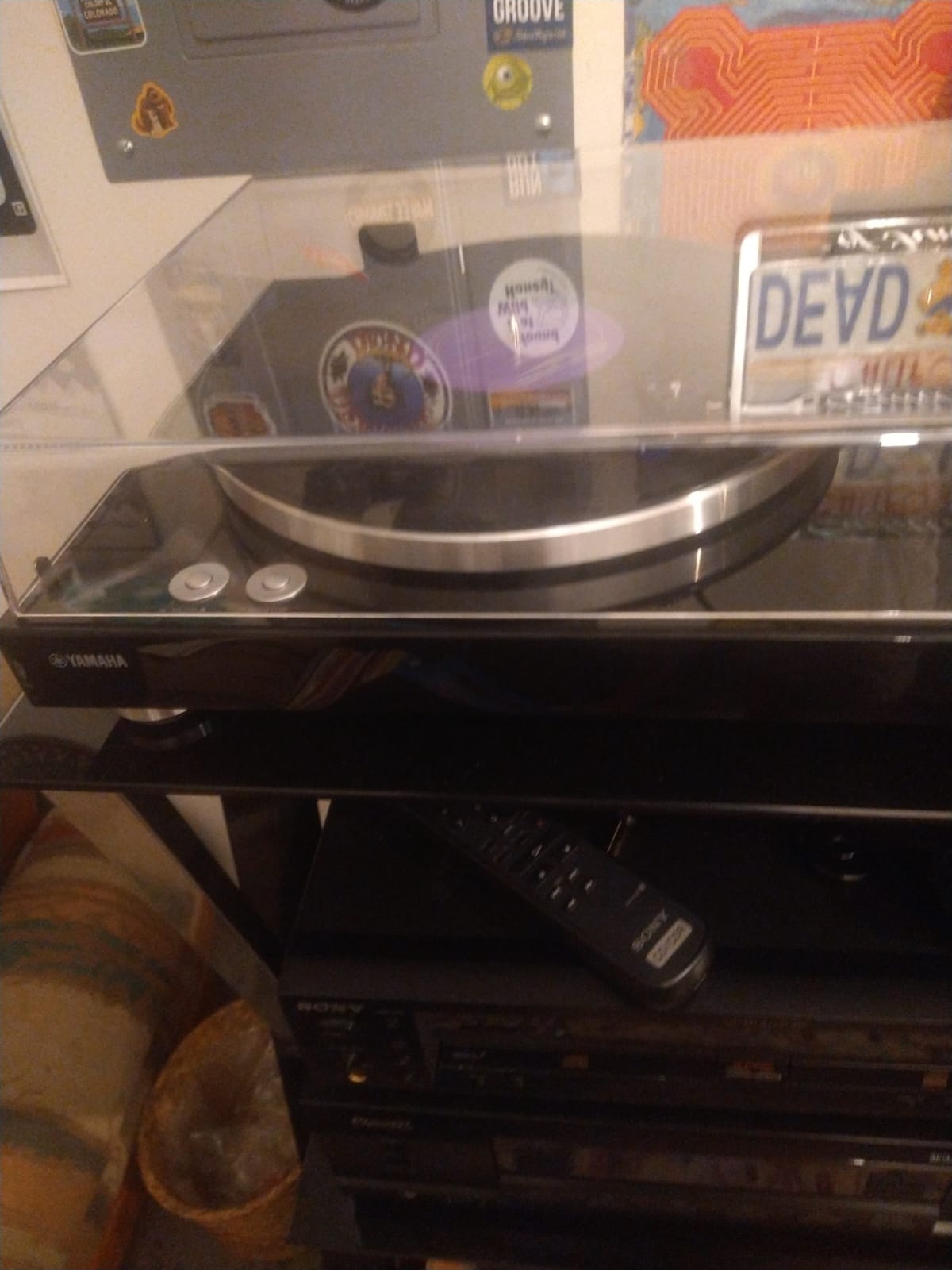YAMAHA TT-S303 Hi-Fi Vinyl Belt Drive Turntable – Piano Black customer photo 2