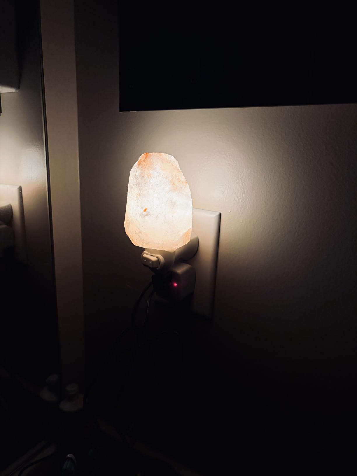 Spantik Pink Himalayan Salt Lamps - Hand Carved, Natural Night Lights for Bedrooms and Home Decor customer photo 1