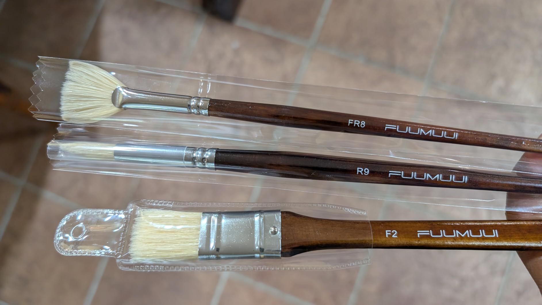 Professional Oil Paint Brush Set, Fuumuui 11pcs Superior Hog Bristle Paint Brushes Perfect for Oil Acrylic Gouache Painting customer photo 1