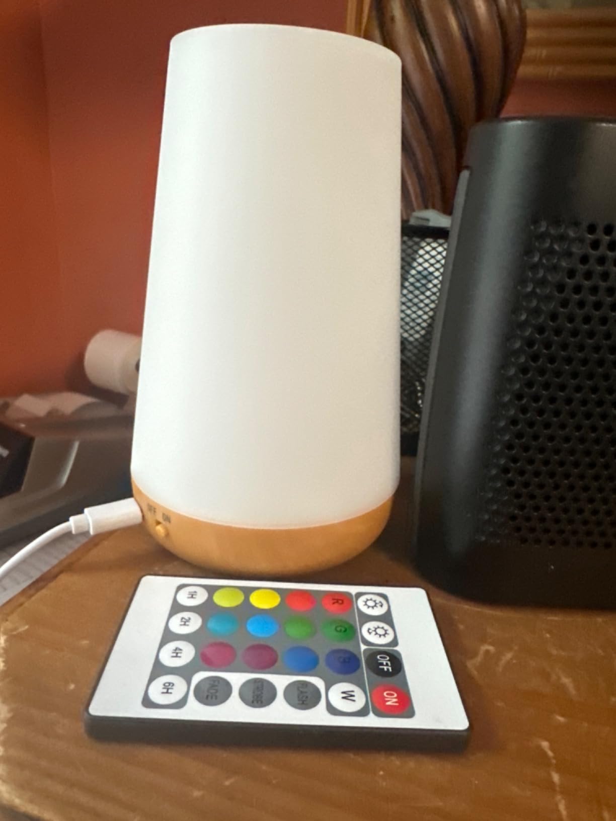 THAUSDAS Telecontrol Night Light Touch Lamp: 13 Colors, 5 Brightness, Brown customer photo 2