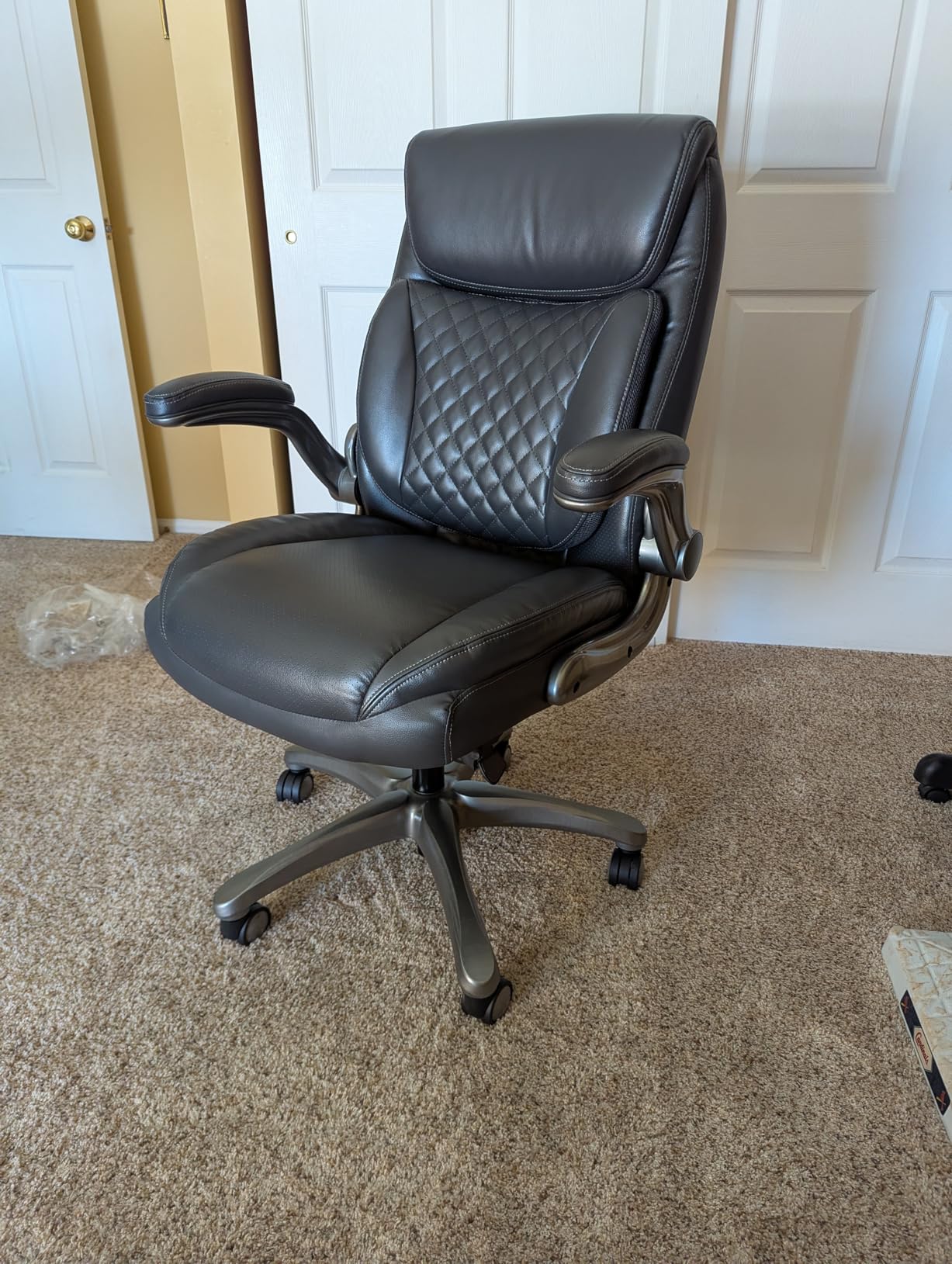 Amazon Basics Ergonomic Executive Office Desk Chair with Lumbar Support, Flip-up Armrests, Adjustable Height, Cream Leather customer photo 2