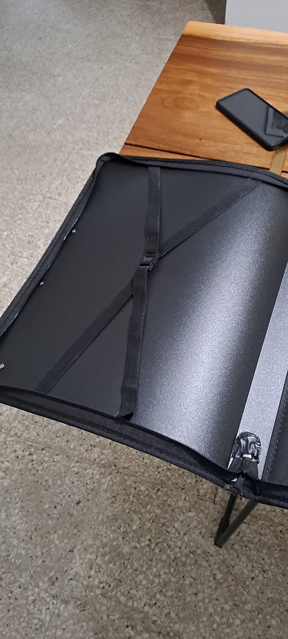 Vantasii Black Art Portfolio Case customer photo 1