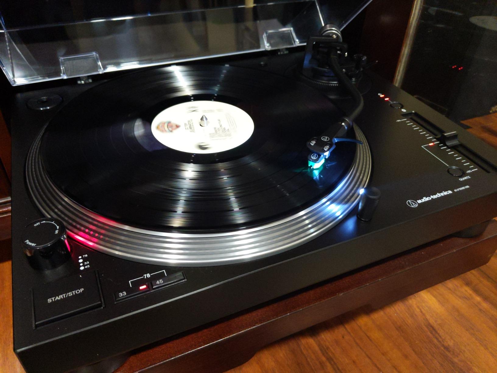 Audio-Technica AT-LP120XBT-USB-BK Wireless Direct-Drive Turntable (Analog, Wireless & USB), Fully Manual, 3 Speed, Convert Vinyl to Digital, Built-in Pre-Amp, Black customer photo 2
