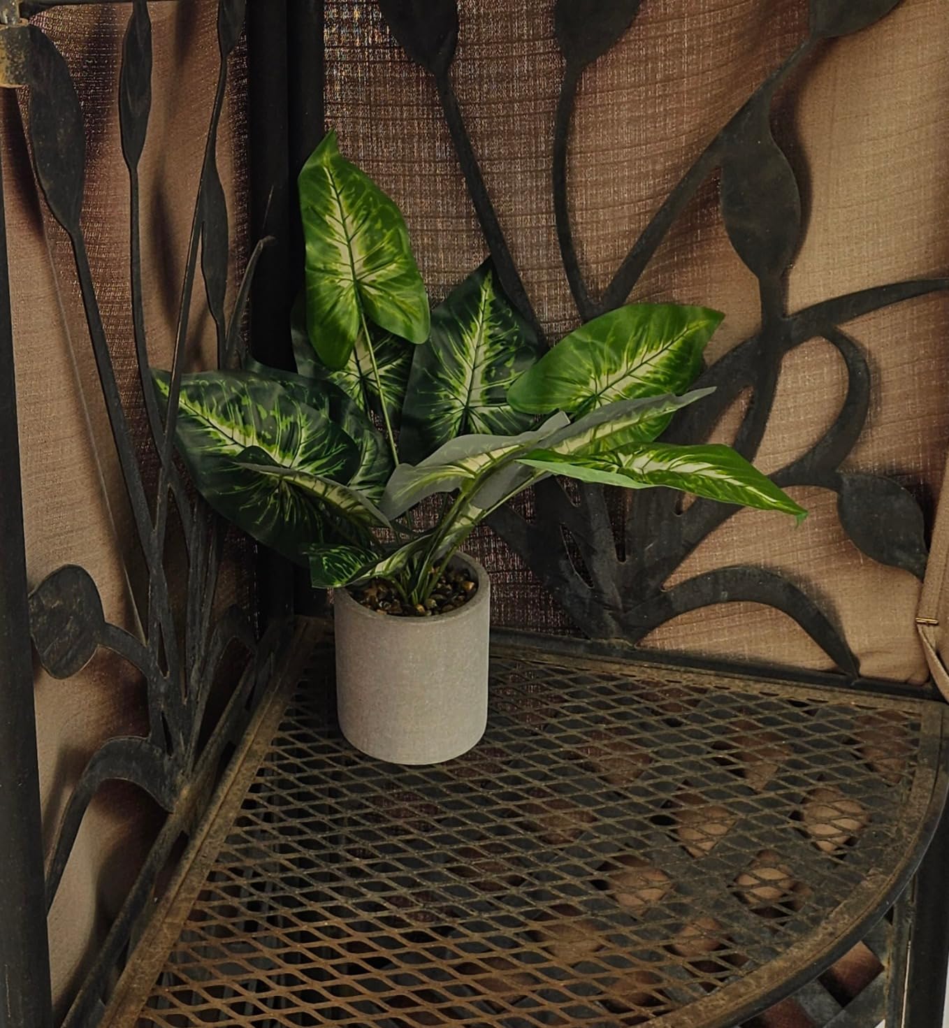 JC nateva 16 Inch Fake Plant, Tropical Potted Plant for Desk & Shelf Decor customer photo 2