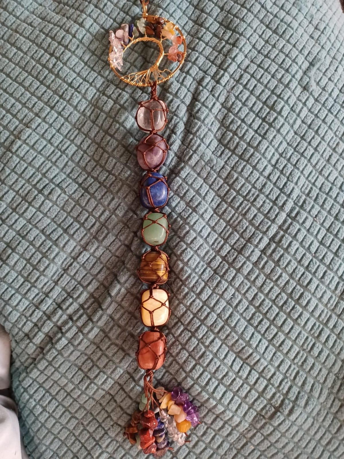 Tree of Life Chakra Stones Healing Crystals Feng Shui Hanging Ornament 7 Chakra Wall Ornaments Meditation Hanging Car Ornament Window Ornament for Home Decor Christmas Tree Decor customer photo 1