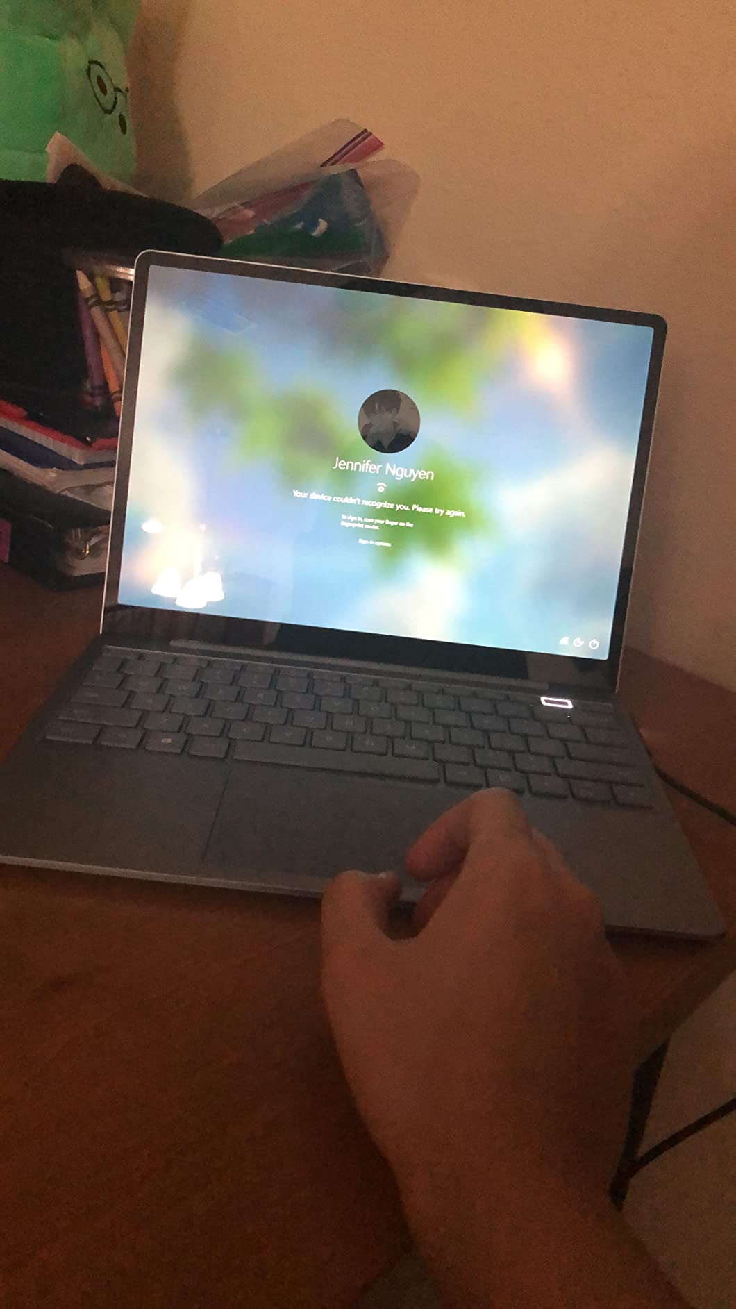 Microsoft Surface Laptop Go 12.4in Touchscreen Intel i5 8GB 128GB SSD Ice Blue (Renewed) customer photo 2