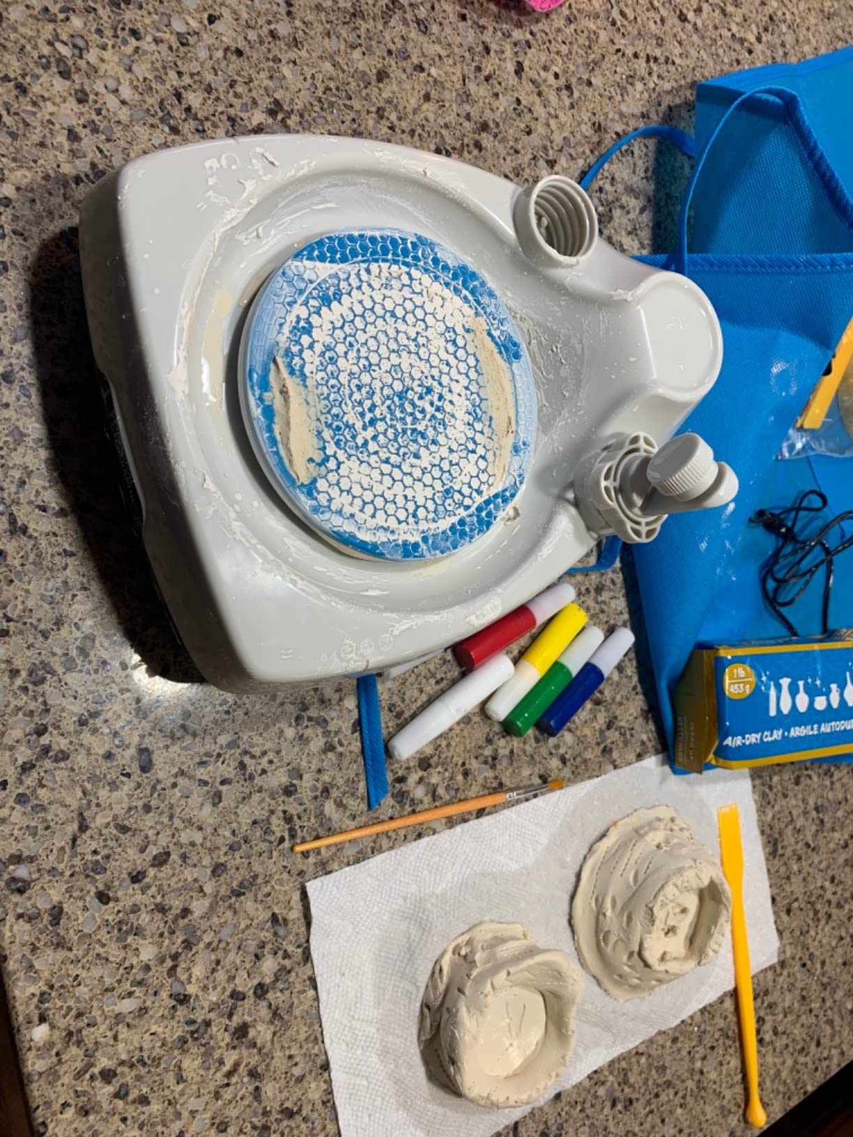National Geographic Pottery Wheel for Kids Complete Beginner Kit customer photo 2