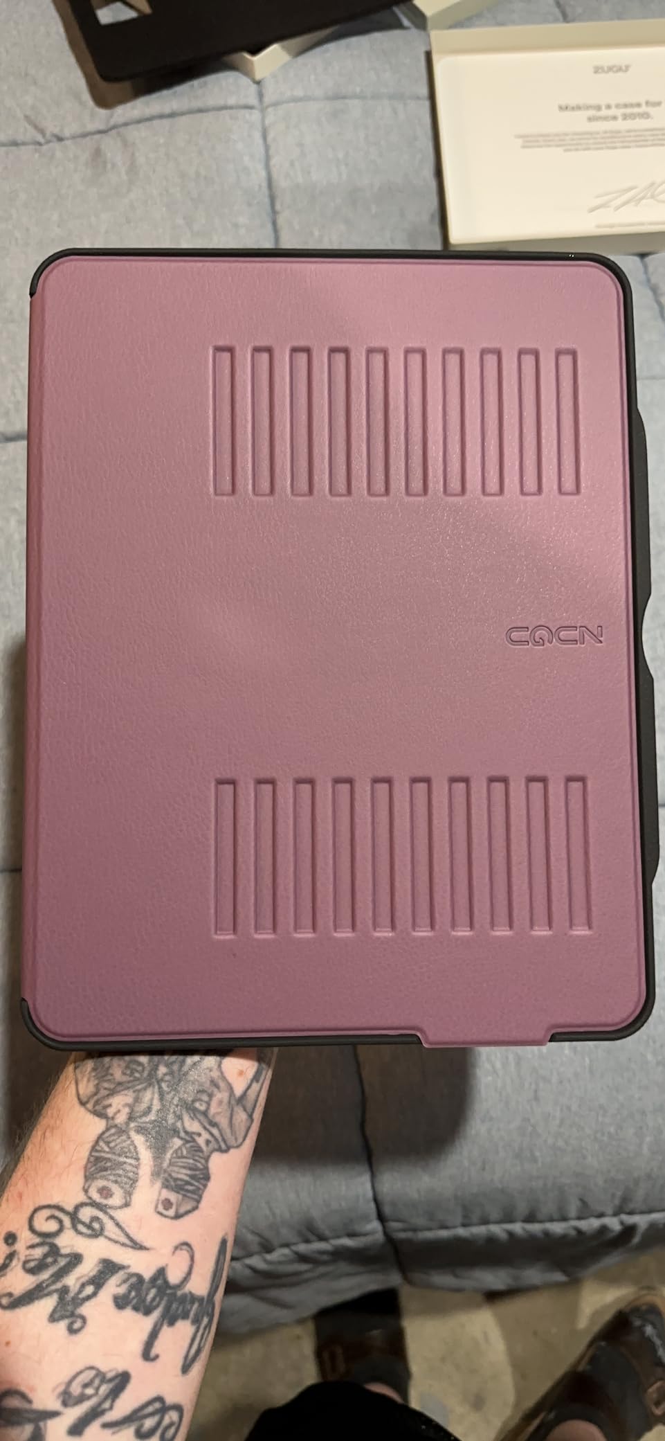 ZUGU Case for iPad Pro 12.9 inch 5th/6th Generation 2021/2022 [Black] customer photo 1