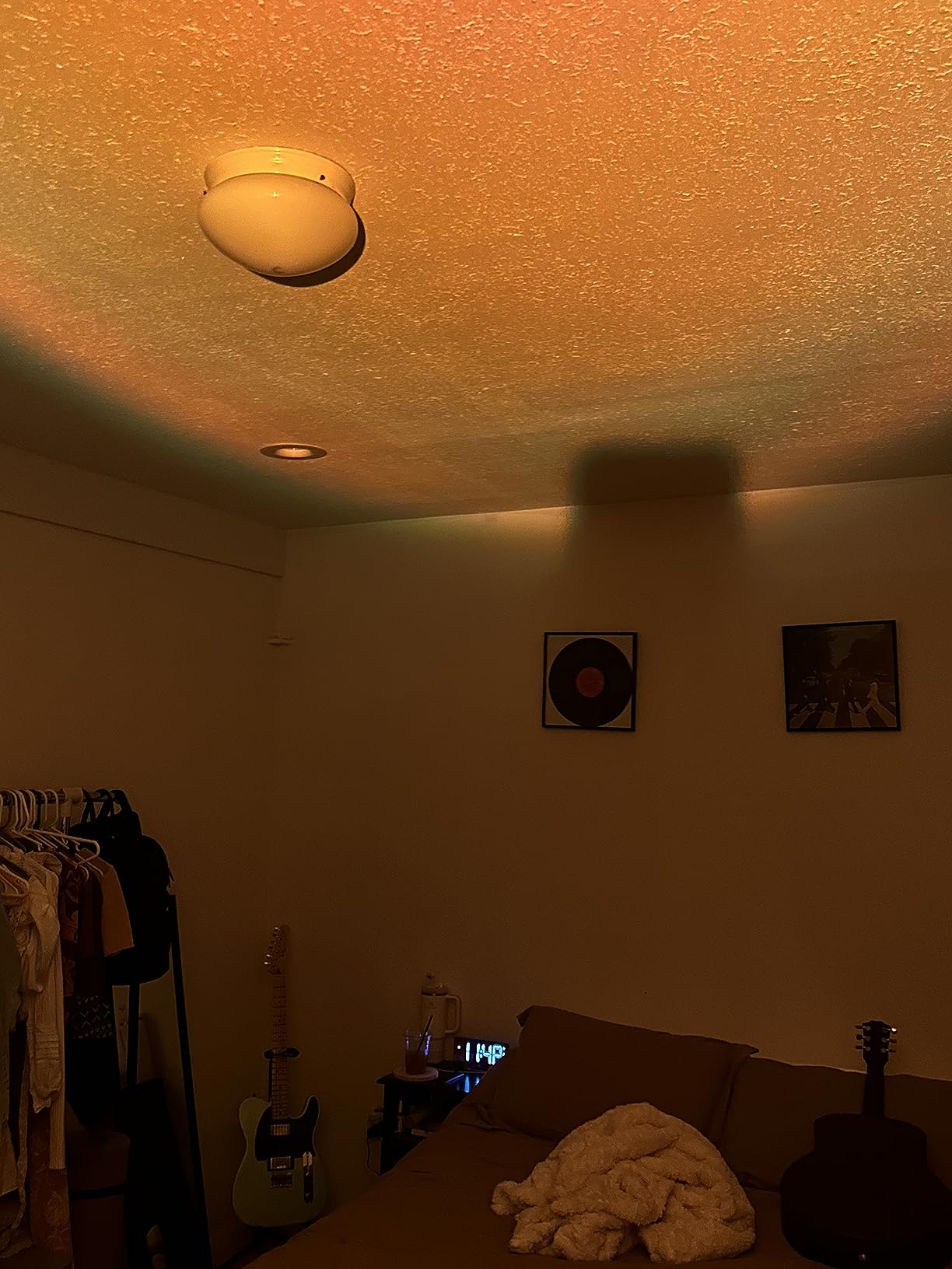 JIMEI Sunset Lamp Projector Led Lights for Bedroom Night Light RGB Lights Sun Sunlight Sunrise Lamp 10w 360° Rotation Mood Lighting Home/Room Decor Gifts for Women,Desktop Multicolor customer photo 1