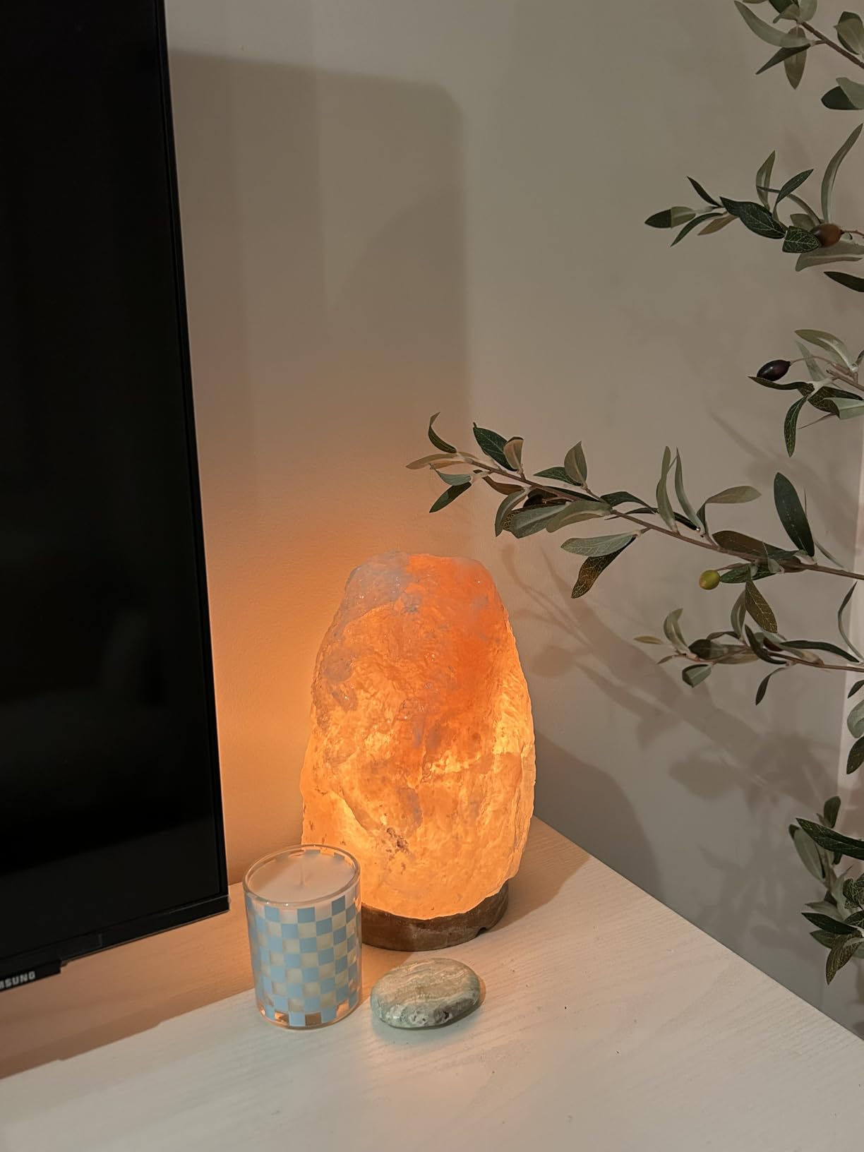d'aplomb Natural Himalayan Salt Lamp;Large Hand Carved Natural Chunk customer photo 2