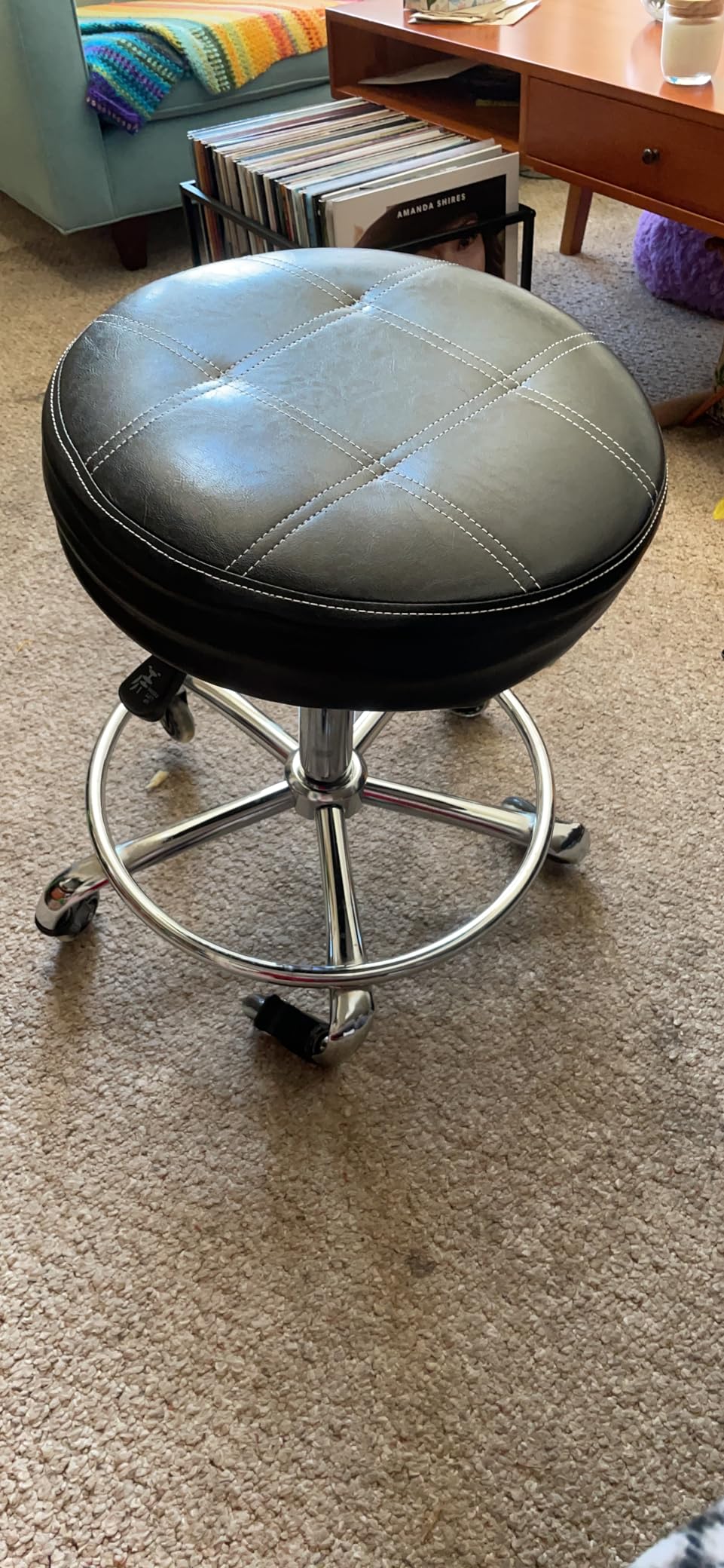 Lockable Stool with Back and Foot Rest Ergonomic Rolling Hydraulic Adjustable Stool for Doctor Esthetician Artist Home Small Office Desk (Black, 24''-31'') customer photo 2