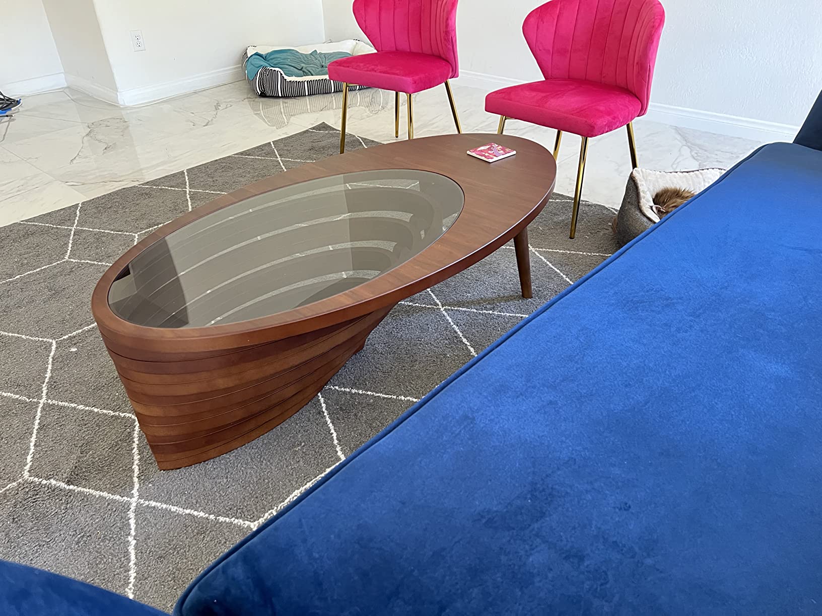Papella Queen Coffee Table – Artistic Floral Contour with Sculpted Walnut Curves & Smoked Glass – Statement Piece for Living Room or Office Spaces customer photo 1
