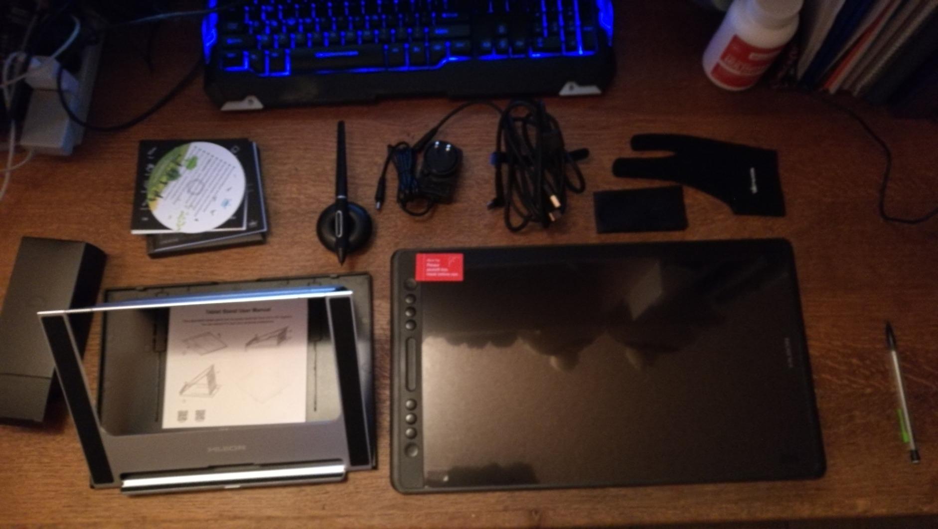 HUION KAMVAS 16 (Gen 3) QHD Drawing Tablet with Screen 16384 Pen Pressure customer photo 1