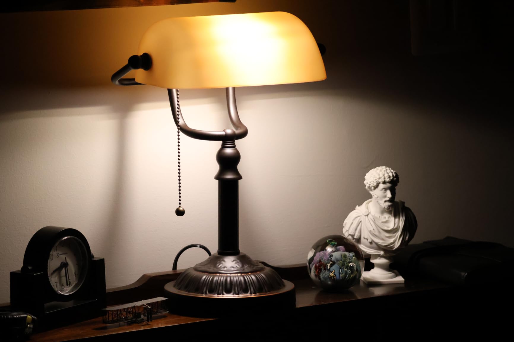 TORCHSTAR Green Glass Bankers Desk Lamp with Pull Chain, E26 Base customer photo 1