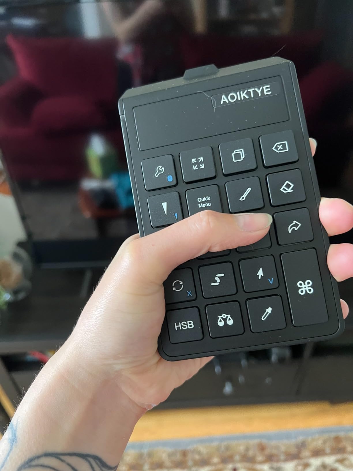 Keyboard for Procreate, 22 Shortcut Keys Wireless Keyboard for iPad Digital Drawing, 84H Battery Life Such as Painter/AI/SAI/CSP/PS, etc(Black) customer photo 1