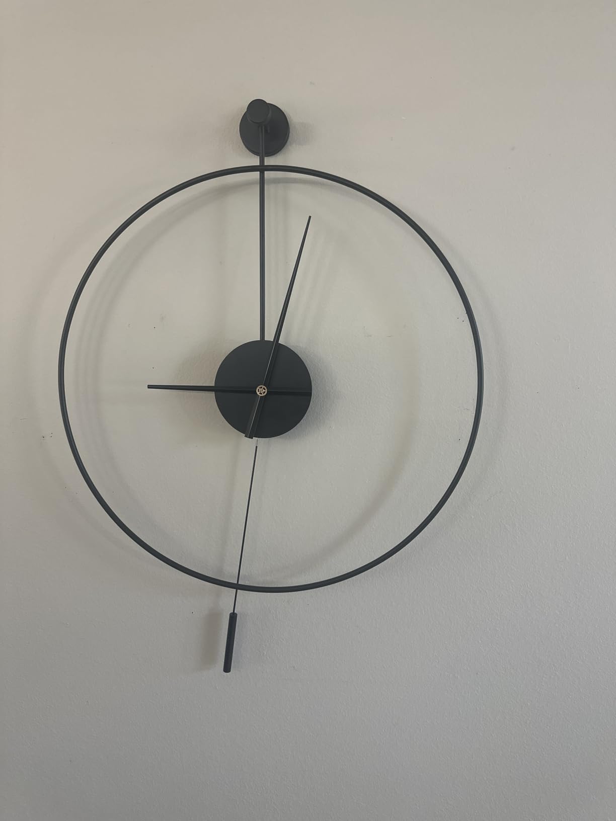 YISITEONE Classical Large Decorative Wall Clock with Pendulum, Modern Non-Ticking Silent Metal Wall Clocks for Living Room, Bedroom, Study, Office,20‘’ customer photo 2