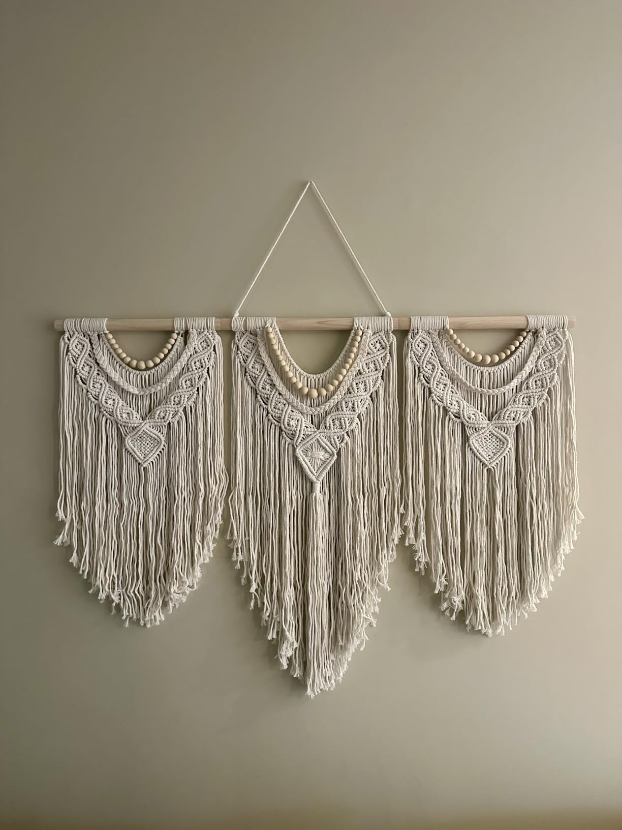 guzhiou large macrame wall hanging - Boho Tapestry Macrame Wall Decor Art- Chic Bohemian Handmade Woven Tapestry Home Decoration for Bedroom Living Room Apartment Wedding Party - 43