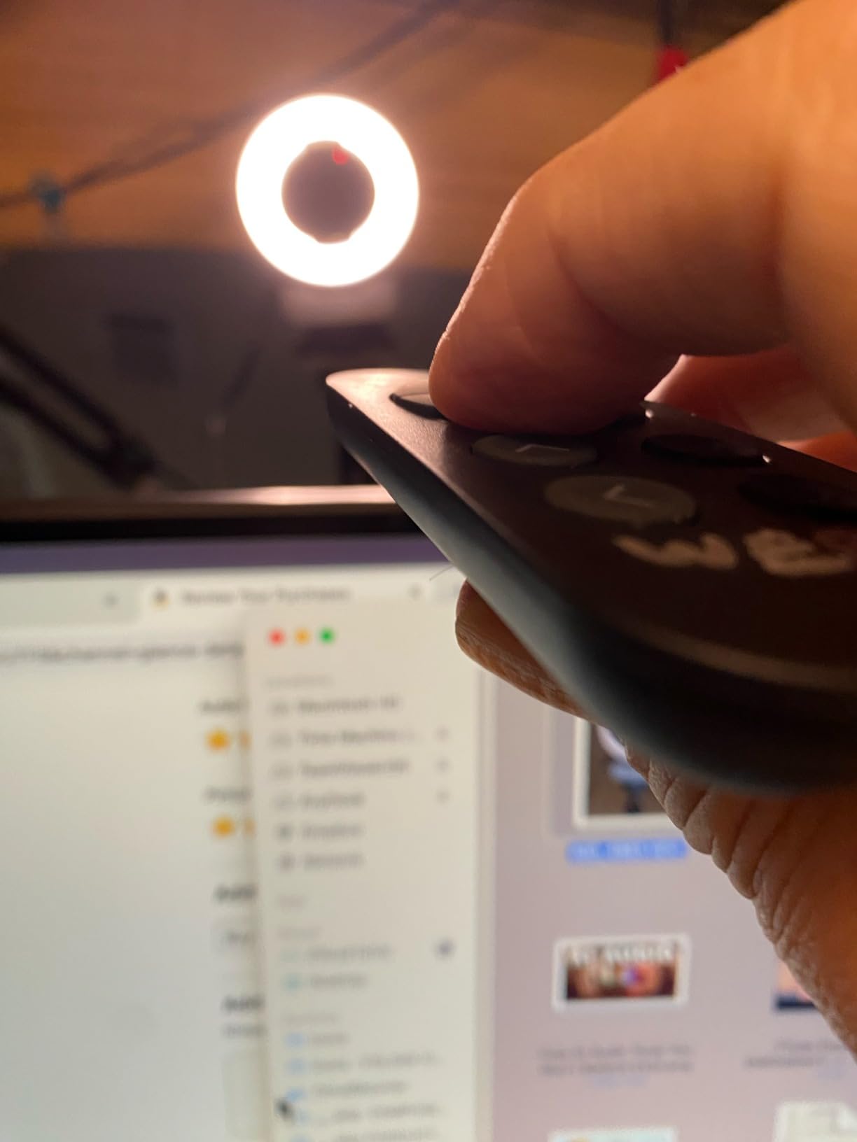 Angetube Streaming Webcam with Microphone, USB 1080P Web Cam w/Ring Light customer photo 1
