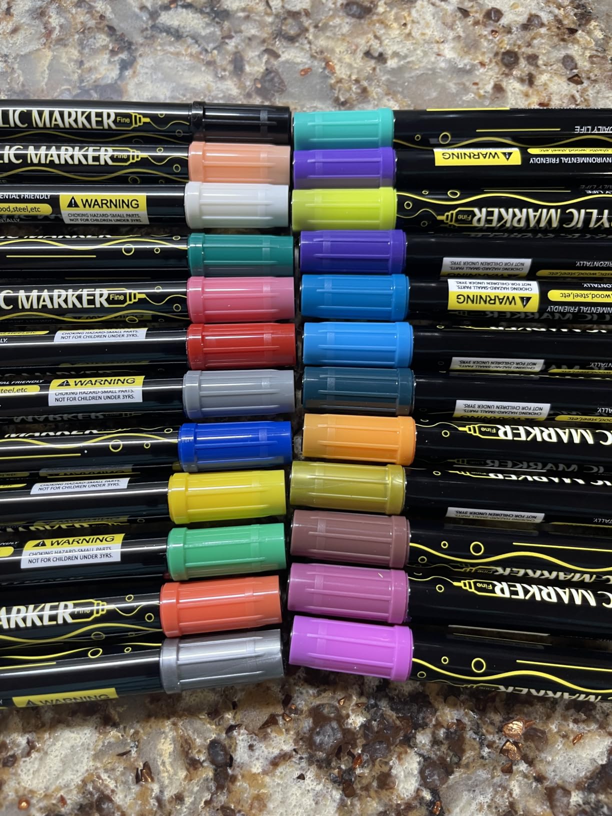 Betem 24 Colors Dual Tip Acrylic Paint Markers, Fabric Decorating Kits customer photo 1