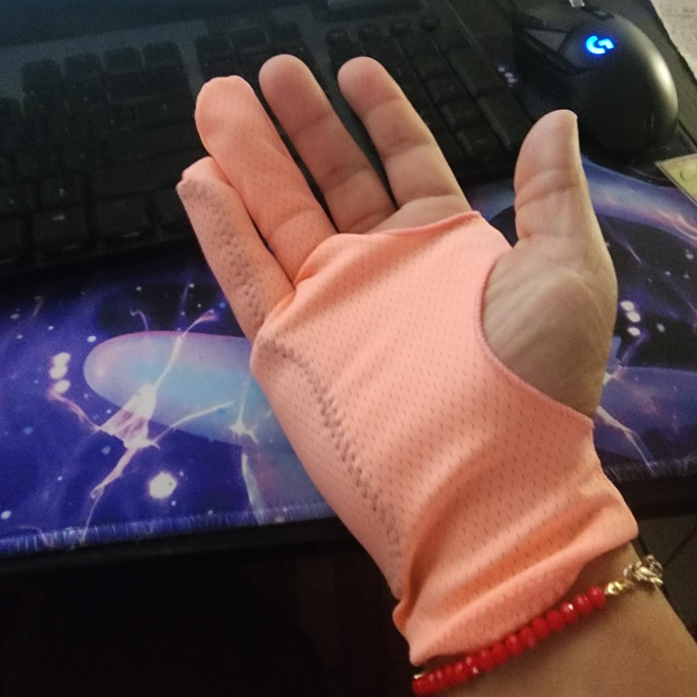 Artist Drawing Glove 3-Layer Palm Rejection [2 Pack Black] Right Left Hand Digital Art Graphic Tablet iPad Gloves Two Finger Smooth Elasticity Breathable for Stylus Pen Pencil Sketching Painting customer photo 2