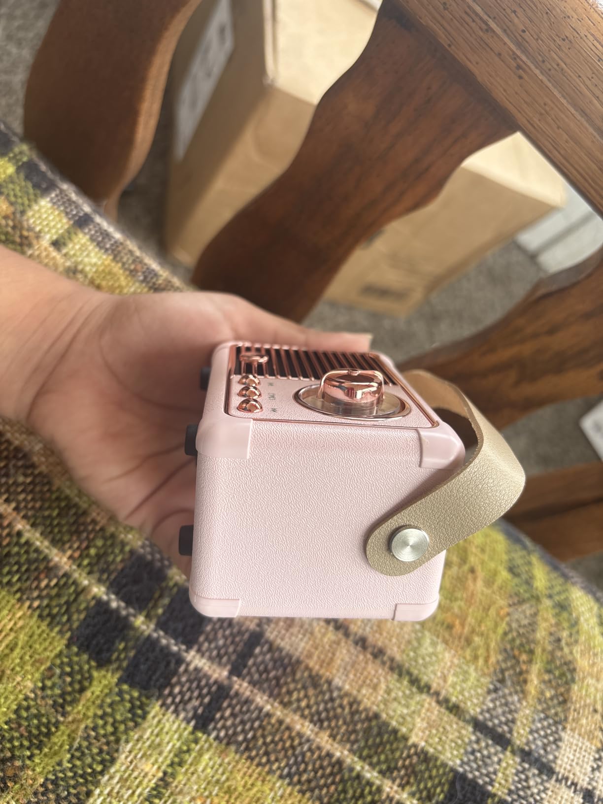 Baolira Retro Bluetooth Speaker, Office Decor for Women, Gifts for Teens customer photo 2