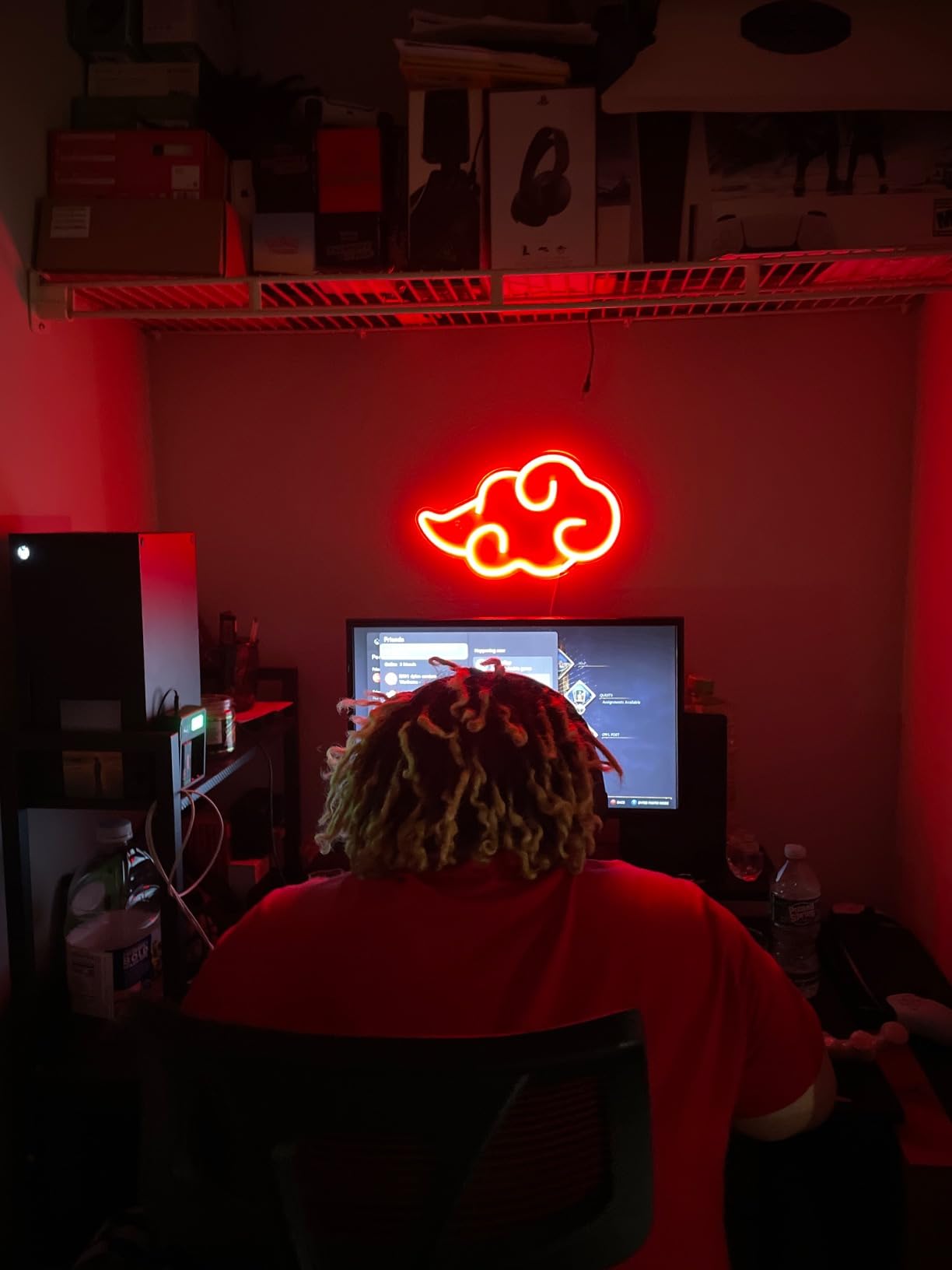 Dleouly Anime Neon Sign, LED Red Cloud Neon Signs for Wall Decor, Dimmable Gaming Neon Sign Wall Signs USB Night Neon Light for Bedroom Game Room Man Cave Party, Gifts for Your Son, Boyfriend(12x7in) customer photo 2