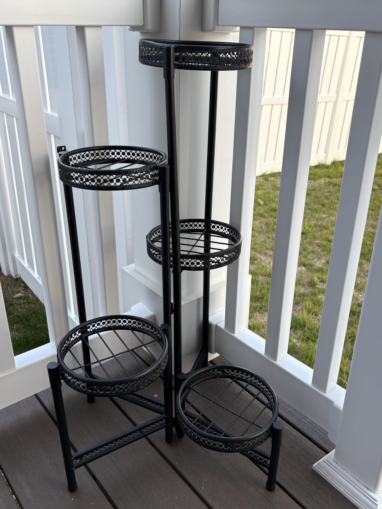 iDavosic.ly Plant Stand Indoor Outdoor, 5 Tier Metal Corner Shelf, Black customer photo 2