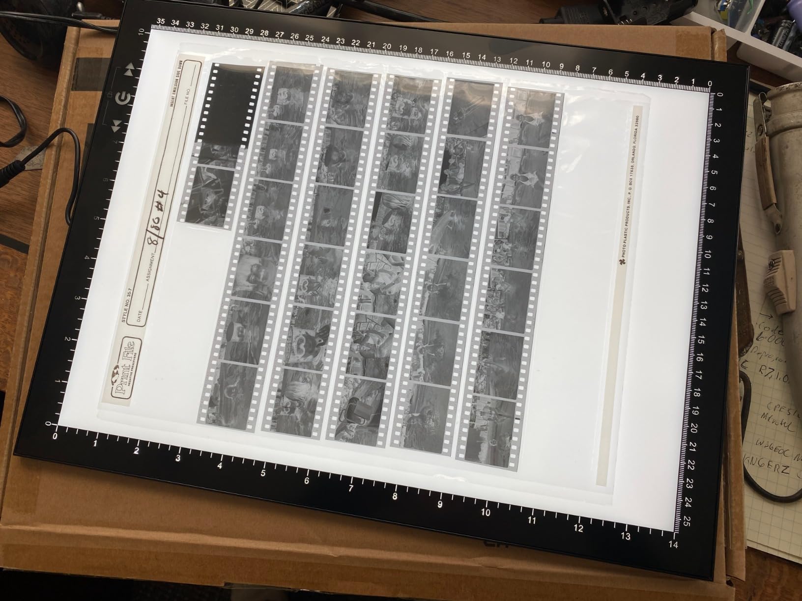 HSK 9”x13”LED Artist tracing Light Box Copy Table, Adjustable High Brightness Light Pad for Tatto Drawing, Sketching, Animation, Diamond Painting Accessories customer photo 2