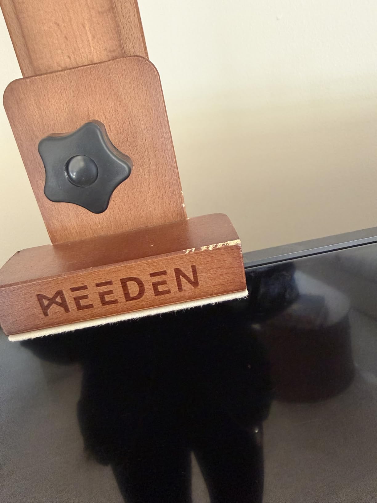MEEDEN Adjustable H Frame Art Easel: Easel Stand for Painting and Display customer photo 1