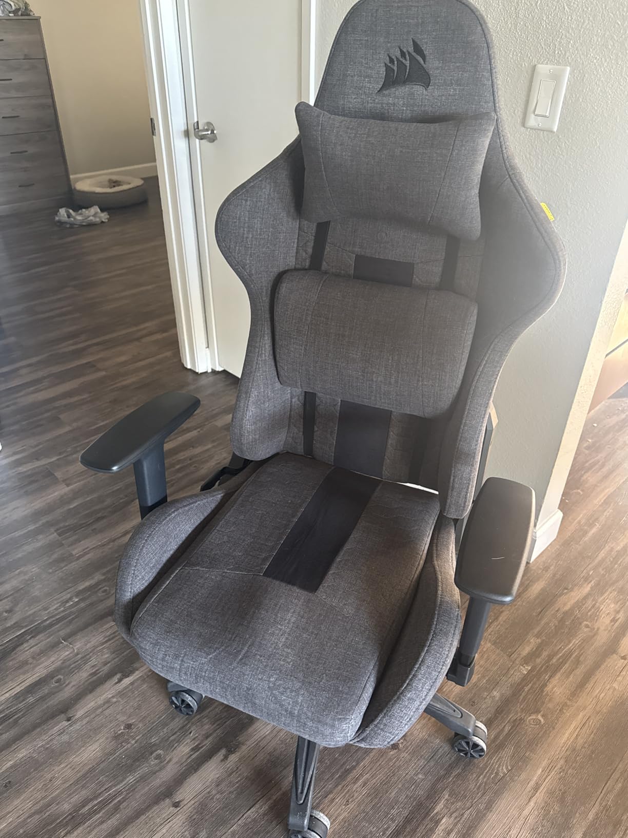 Corsair TC100 Relaxed Gaming Chair - Fabric - Racing-Inspired Design - Lumbar Pillow - Detachable Memory Foam Neck Pillow - Adjustable Seat Height - Adjustable Armrests - Gray and Black customer photo 1