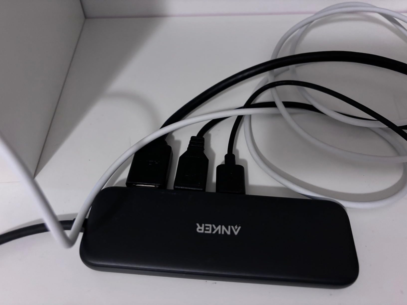 Anker USB C Hub, 5-in-1 USBC to HDMI Splitter with 4K Display customer photo 1